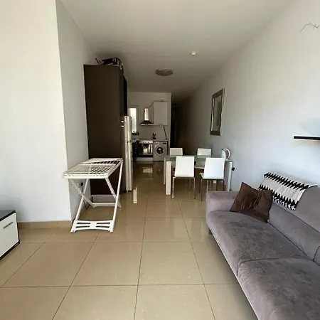 Apartmán Well Located 2 Bedroom Flat In St.julians